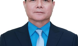 Tiểu sử đồng chí Nguyễn Đình Khang, Phó Chủ tịch UBTƯ MTTQ Việt Nam, Chủ tịch Tổng Liên đoàn Lao động Việt Nam