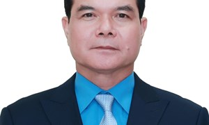 Tiểu sử đồng chí Nguyễn Đình Khang, Phó Chủ tịch UBTƯ MTTQ Việt Nam, Chủ tịch Tổng Liên đoàn Lao động Việt Nam