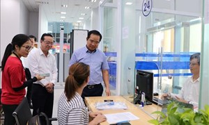 Công văn số 8679-CV/BTCTW: Thí điểm đánh giá kết quả công tác hằng tuần đối với cán bộ, công chức, người lao động 