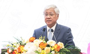 Triệu trái tim con Rồng, cháu Tiên nguyện đoàn kết một lòng, nung nấu ý chí, khát vọng vươn lên của một dân tộc anh hùng