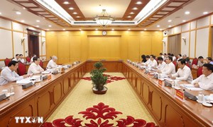 Bộ Chính trị cho ý kiến về công tác chuẩn bị Đại hội Đảng bộ tỉnh Điện Biên và Gia Lai