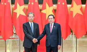 Chủ tịch Quốc hội Trần Thanh Mẫn hội đàm với Ủy viên trưởng Nhân đại toàn quốc Trung Quốc Triệu Lạc Tế