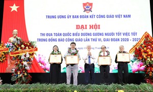 Lan tỏa ngàn đóa hoa người tốt việc tốt của đồng bào Công giáo trong vườn hoa muôn màu, muôn sắc của dân tộc Việt Nam