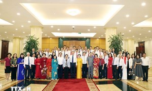 Tổng Bí thư Tô Lâm gặp mặt Ban Thường vụ Trung ương Hội Khuyến học Việt Nam