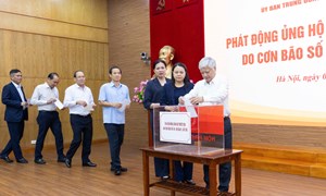 Đoàn Chủ tịch Ủy ban Trung ương MTTQ Việt Nam tổ chức Lễ phát động ủng hộ đồng bào bị thiệt hại do cơn bão số 10 gây ra