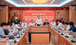 THÔNG TIN BÁO CHÍ về Chương trình vận động ủng hộ nhân dân Cuba và công tác tiếp nhận ủng hộ đồng bào bị thiệt hại do cơn cơn bão số 10 gây ra