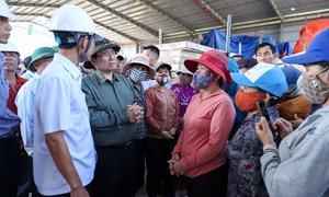 Thủ tướng Phạm Minh Chính kiểm tra công tác khắc phục hậu quả bão lũ tại Gia Lai