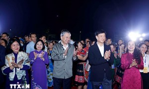 Tổng Bí thư Tô Lâm dự Ngày hội Đại đoàn kết toàn dân tộc với nhân dân phường Thượng Cát, thành phố Hà Nội