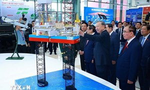 Một số giải pháp tự chủ công nghệ và ứng dụng thành tựu khoa học tiên tiến góp phần phát triển khoa học, công nghệ Việt Nam trong giai đoạn mới