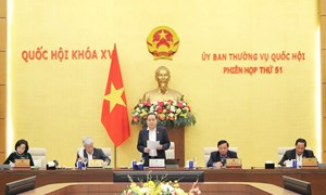 Thông qua Nghị quyết dự kiến số lượng người của tổ chức chính trị, tổ chức xã hội được giới thiệu ứng cử đại biểu Quốc hội Khóa XVI