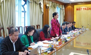 Phó Chủ tịch Hà Thị Nga cho ý kiến vào nội dung Đại hội đại biểu MTTQ Việt Nam tỉnh Đồng Tháp lần thứ I, nhiệm kỳ 2025-2030