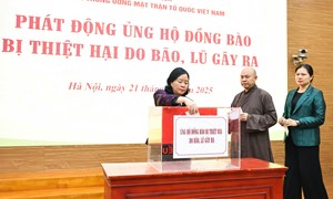 Hơn 112 tỷ đồng gửi tới đồng bào các tỉnh miền Trung, Tây Nguyên đang chịu thiệt hại nặng nề do bão lũ gây ra