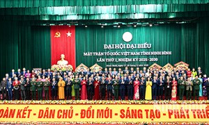 Ông Mai Văn Tuất, Phó Bí thư Tỉnh ủy tái cử giữ chức Chủ tịch Ủy ban MTTQ Việt Nam tỉnh Ninh Bình nhiệm kỳ 2025-2030