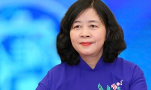 Chủ tịch Bùi Thị Minh Hoài gửi thư chúc mừng nhân dịp kỷ niệm 50 năm Quốc khánh nước Cộng hòa Dân chủ Nhân dân Lào