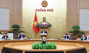 Thủ tướng: Phải bảo đảm 'mọi người đều có nhà, mọi gia đình đều có Tết'