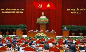 Thông cáo báo chí ngày làm việc thứ nhất Hội nghị Trung ương 15, khóa XIII 
