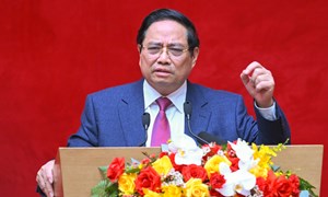 Thủ tướng: Kết hợp chặt chẽ giữa phát triển KTXH với bảo đảm quốc phòng, an ninh vùng ĐBSCL