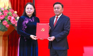 Đồng chí Nguyễn Thị Thu Hà giữ chức Phó Chánh Văn phòng Thường trực Văn phòng Trung ương Đảng