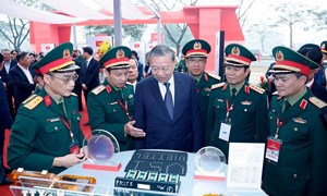 Phát lệnh khởi công Nhà máy chế tạo Chip bán dẫn đầu tiên tại Việt Nam 