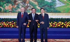 Tổng Bí thư Tô Lâm đồng chủ trì Cuộc gặp giữa Người đứng đầu ba Đảng Việt Nam - Campuchia – Lào