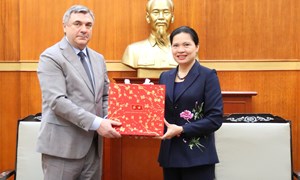 Phát huy vai trò của Mặt trận trong củng cố mối quan hệ Đối tác chiến lược toàn diện giữa hai nước Việt Nam - Liên bang Nga