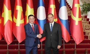 Làm sâu sắc hơn nữa nội hàm “gắn kết chiến lược” trong quan hệ Việt Nam-Lào 