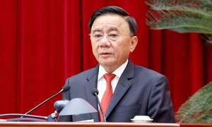 Thường trực Ban Bí thư Trần Cẩm Tú lên đường thăm chính thức Lào và Campuchia