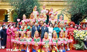 Chương trình hữu nghị đặc biệt chào mừng chuyến thăm của Tổng thống Hàn Quốc và Phu nhân