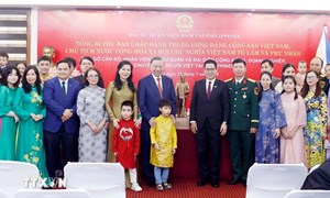 Tổng Bí thư, Chủ tịch nước gặp gỡ đại diện cộng đồng người Việt tại Philippines