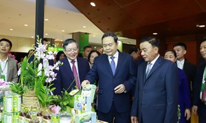 Khai mạc trọng thể Đại hội đại biểu toàn quốc Hội Nông dân Việt Nam lần thứ IX