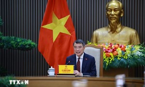 Thủ tướng Lê Minh Hưng điện đàm với Thủ tướng Trung Quốc Lý Cường