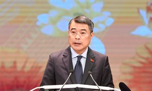 Thủ tướng Lê Minh Hưng: Sự hy sinh của các thế hệ cha anh sẽ mãi mãi được khắc ghi trong lòng dân tộc