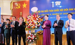 Phối hợp với Mặt trận các cấp xây dựng, quảng bá tác phẩm về những con người bình dị, mô hình tốt, việc làm đẹp trong cộng đồng