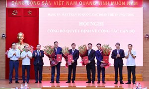 Mỗi cán bộ là hạt nhân đoàn kết, góp phần xây dựng cơ quan trong sạch, vững mạnh