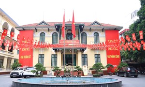Khảo sát trải nghiệm giải quyết thủ tục hành chính, sử dụng dịch vụ công trong quá trình vận hành chính quyền địa phương 02 cấp