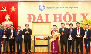 Phó Chủ tịch Nguyễn Đức Phong dự Đại hội đại biểu toàn quốc Hội Nghệ sĩ Nhiếp ảnh Việt Nam lần thứ X, nhiệm kỳ 2026 - 2031