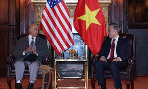 Tổng Bí thư, Chủ tịch nước Tô Lâm gặp Ban Lãnh đạo Đảng Cộng sản Hoa Kỳ 
