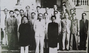 Kỷ niệm 150 năm Ngày sinh Cụ Huỳnh Thúc Kháng: Tấm gương sáng về trí tuệ và phẩm giá, trọn đời "dĩ công vi thượng"