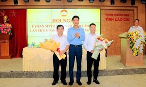 Lào Cai: Mặt trận Tổ quốc các cấp trong tỉnh cần đẩy mạnh hoạt động hướng về cơ sở theo tinh thần “không ai bị bỏ lại phía sau“