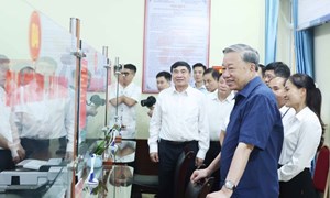 Hiện đại, liêm chính, tinh gọn và hướng tới người dân