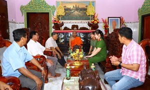 Quan tâm bồi dưỡng và chăm lo cho lực lượng “đặc biệt” trong vùng đồng bào DTTS