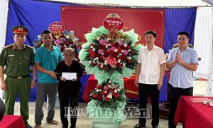Hưng Yên: Bàn giao “Nhà đại đoàn kết” cho gia đình khó khăn tại xã Mễ Sở
