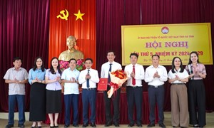 Hà Tĩnh có tân Phó Chủ tịch Thường trực Ủy ban MTTQ Việt Nam tỉnh