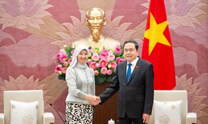Chủ tịch Quốc hội Trần Thanh Mẫn tiếp Tổng Thư ký AIPA