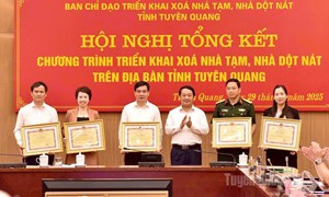 Bí thư Tỉnh ủy Hầu A Lềnh: Hoàn thành xóa nhà tạm, nhà dột nát trên địa bàn tỉnh là kỳ tích trong chăm lo đời sống cho người dân