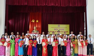 Cơ quan Ủy ban MTTQ Việt Nam tỉnh Hà Tĩnh vinh danh 23 điển hình phong trào thi đua yêu nước