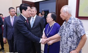 Chủ tịch nước Lương Cường tiếp gia đình các nhân sĩ hữu nghị Trung Quốc