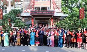 Lễ khai giảng ấm áp tại ngôi trường chắp cánh ước mơ học sinh vùng cao