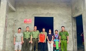 Lai Châu: Nỗ lực để người dân sớm an cư