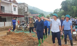 Lào Cai: Các đồng chí Thường trực Tỉnh ủy tiếp tục kiểm tra, chỉ đạo khắc phục hậu quả mưa lũ